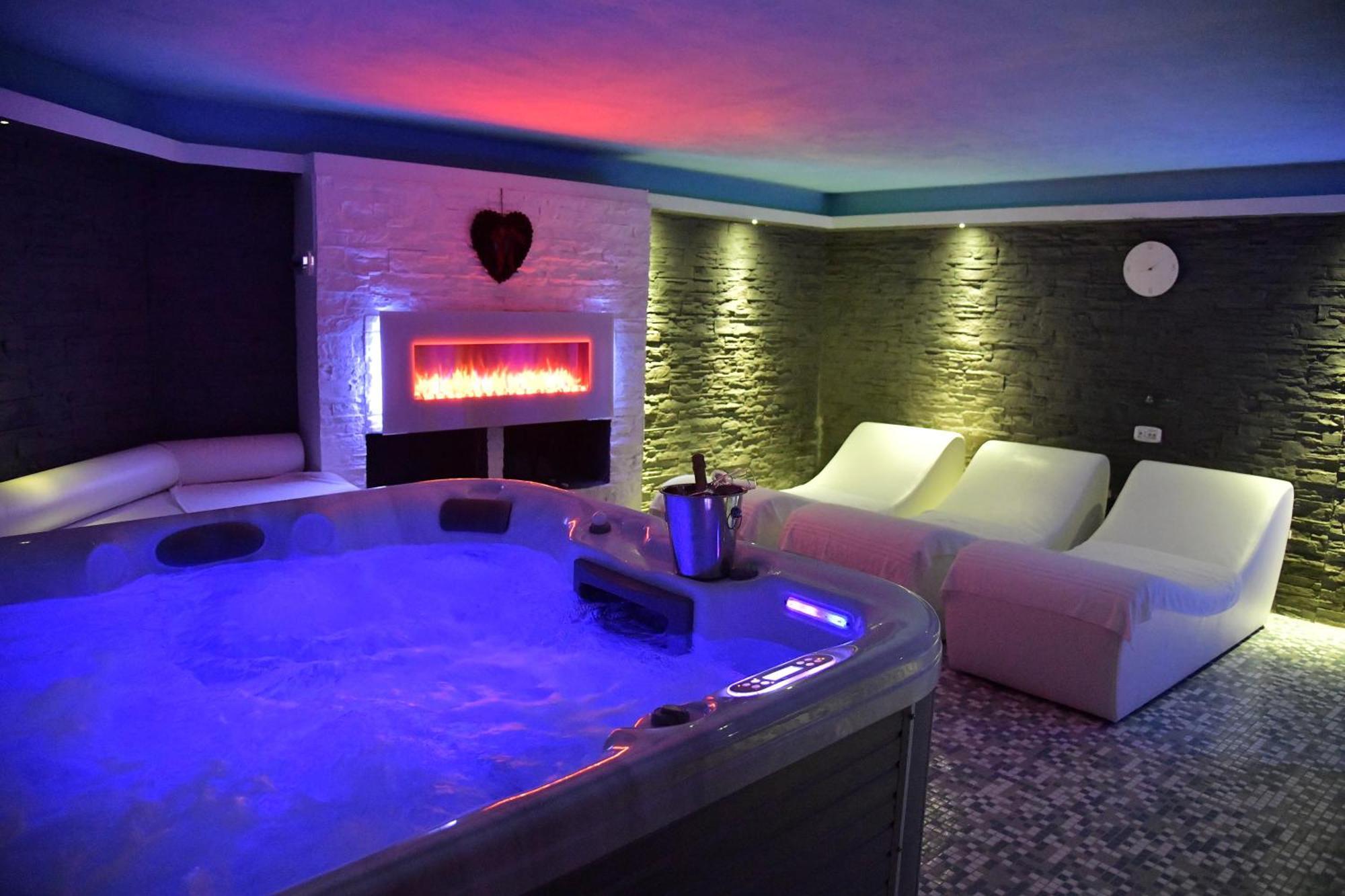 Garni Astoria Hotel & Spa روكاراسو المظهر الخارجي الصورة